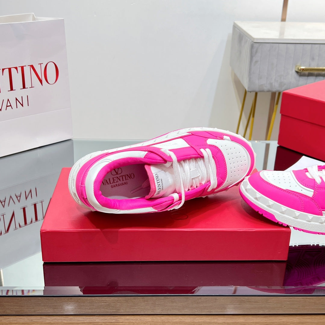VALENTINO 25S GARAVANI FREEDOTS SNEAKERS IN WHITE MIX PINK LAMBSKIN - 35