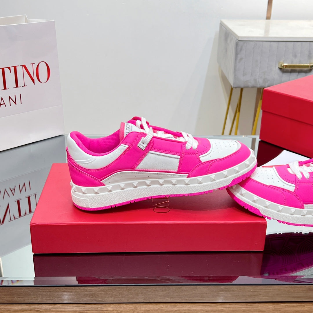 VALENTINO 25S GARAVANI FREEDOTS SNEAKERS IN WHITE MIX PINK LAMBSKIN - 35