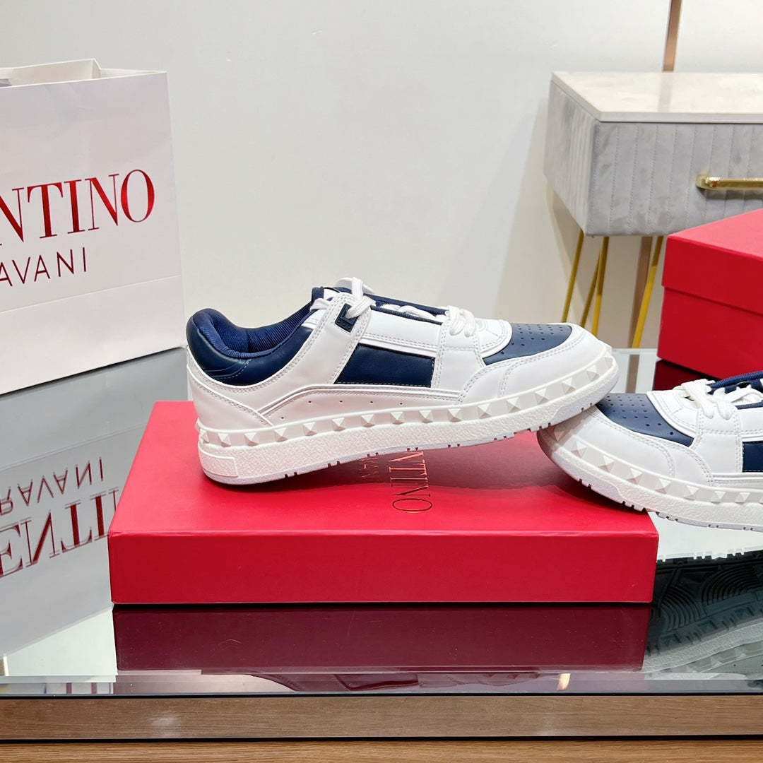 VALENTINO 25S GARAVANI FREEDOTS SNEAKERS IN WHITE MIX DARK NAVY BLUE LAMBSKIN - 35