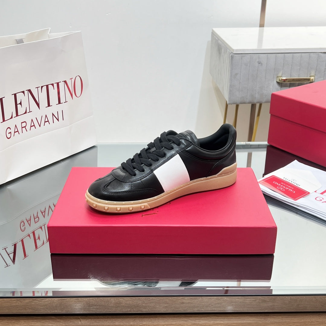 VALENTINO 25S UPVILLAGE SNEAKERS IN BLACK MIX WHITE LAMBSKIN STYLE 1 - 35