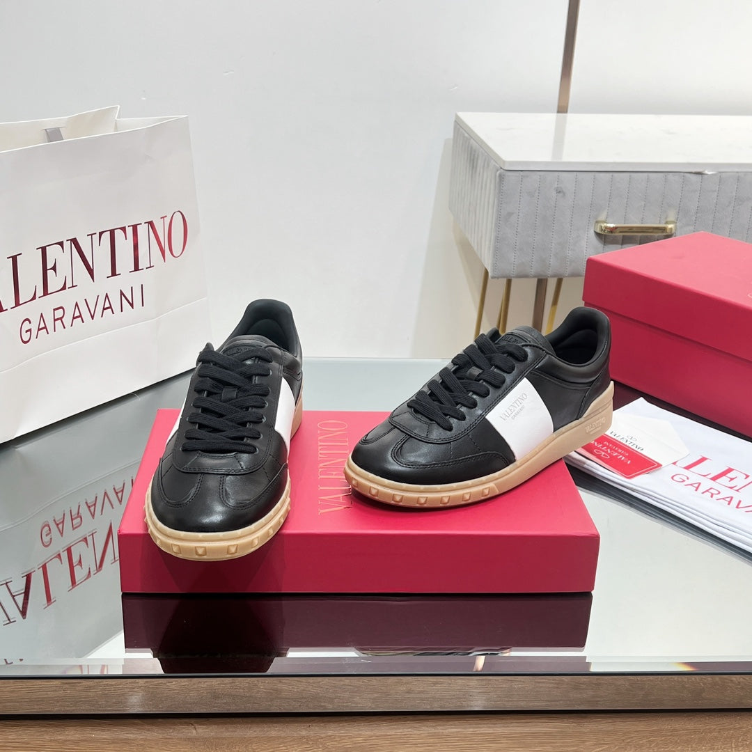 VALENTINO 25S UPVILLAGE SNEAKERS IN BLACK MIX WHITE LAMBSKIN STYLE 1 - 35