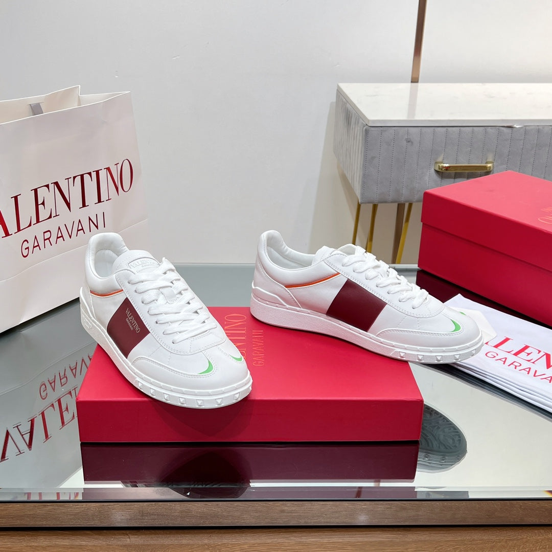 VALENTINO 25S UPVILLAGE SNEAKERS IN WHITE MIX RED LAMBSKIN - 35