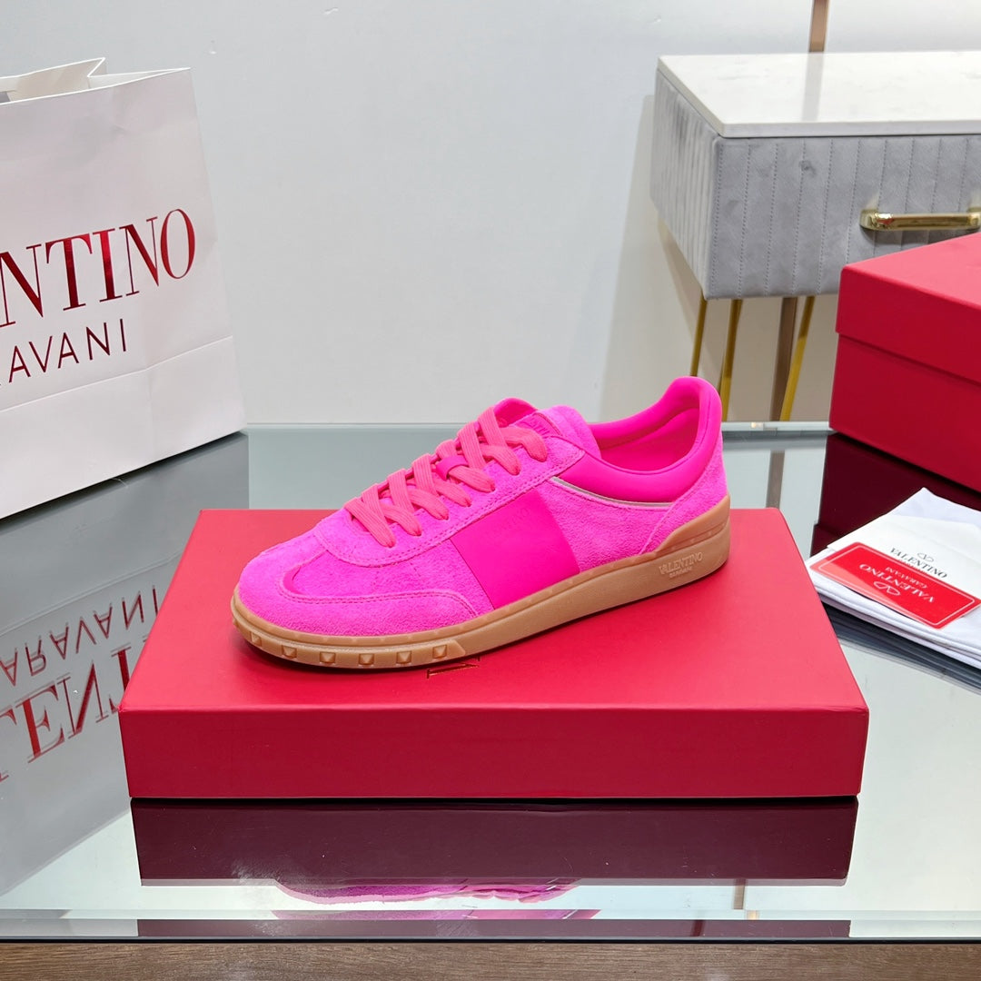 VALENTINO 25S UPVILLAGE SNEAKERS IN PINK SUEDE - 35