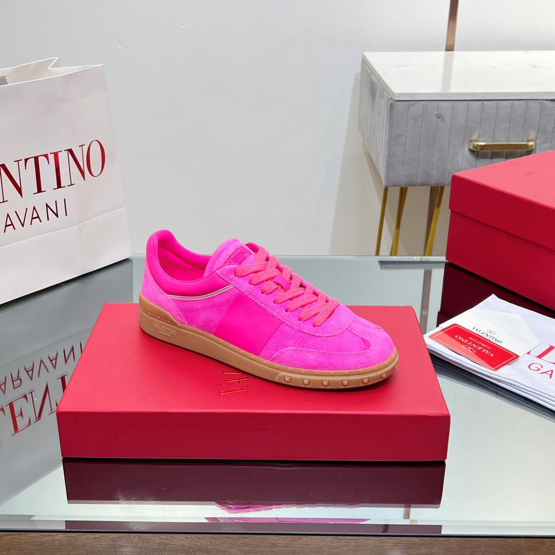 VALENTINO 25S UPVILLAGE SNEAKERS IN PINK SUEDE - 35