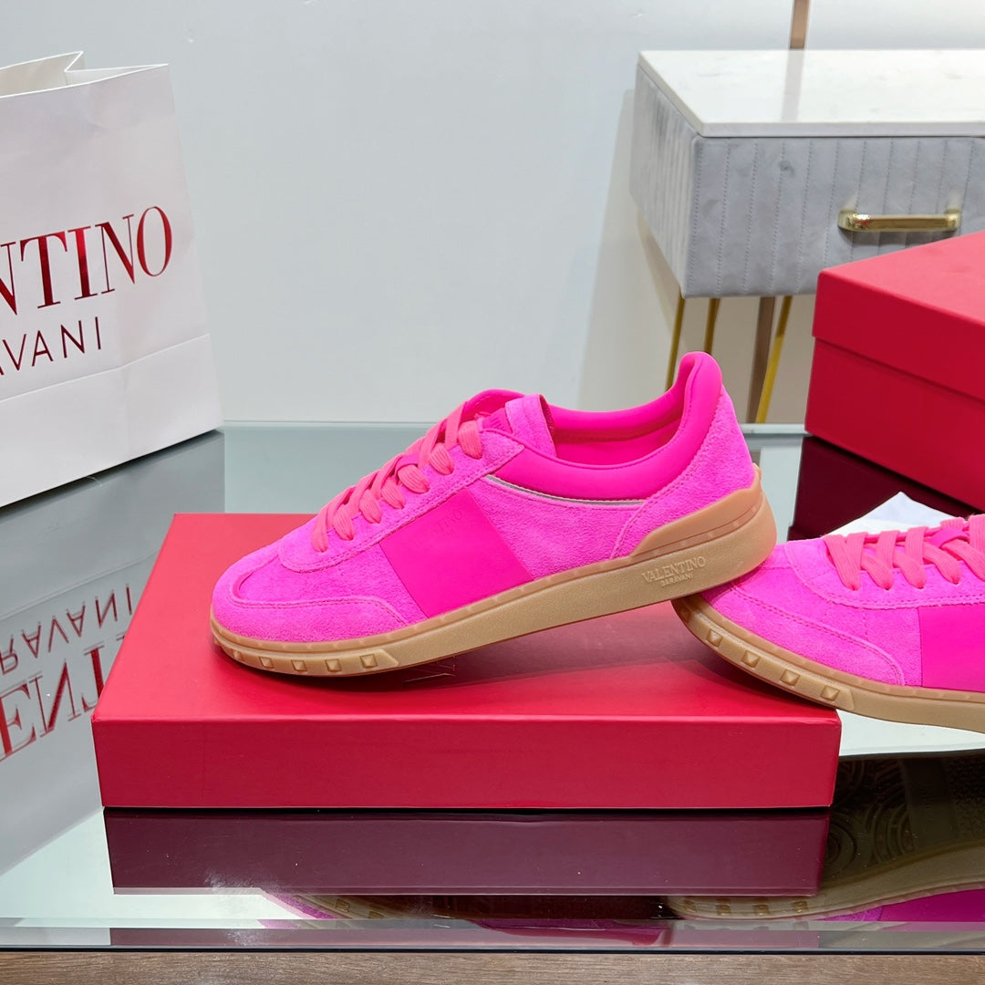 VALENTINO 25S UPVILLAGE SNEAKERS IN PINK SUEDE - 35