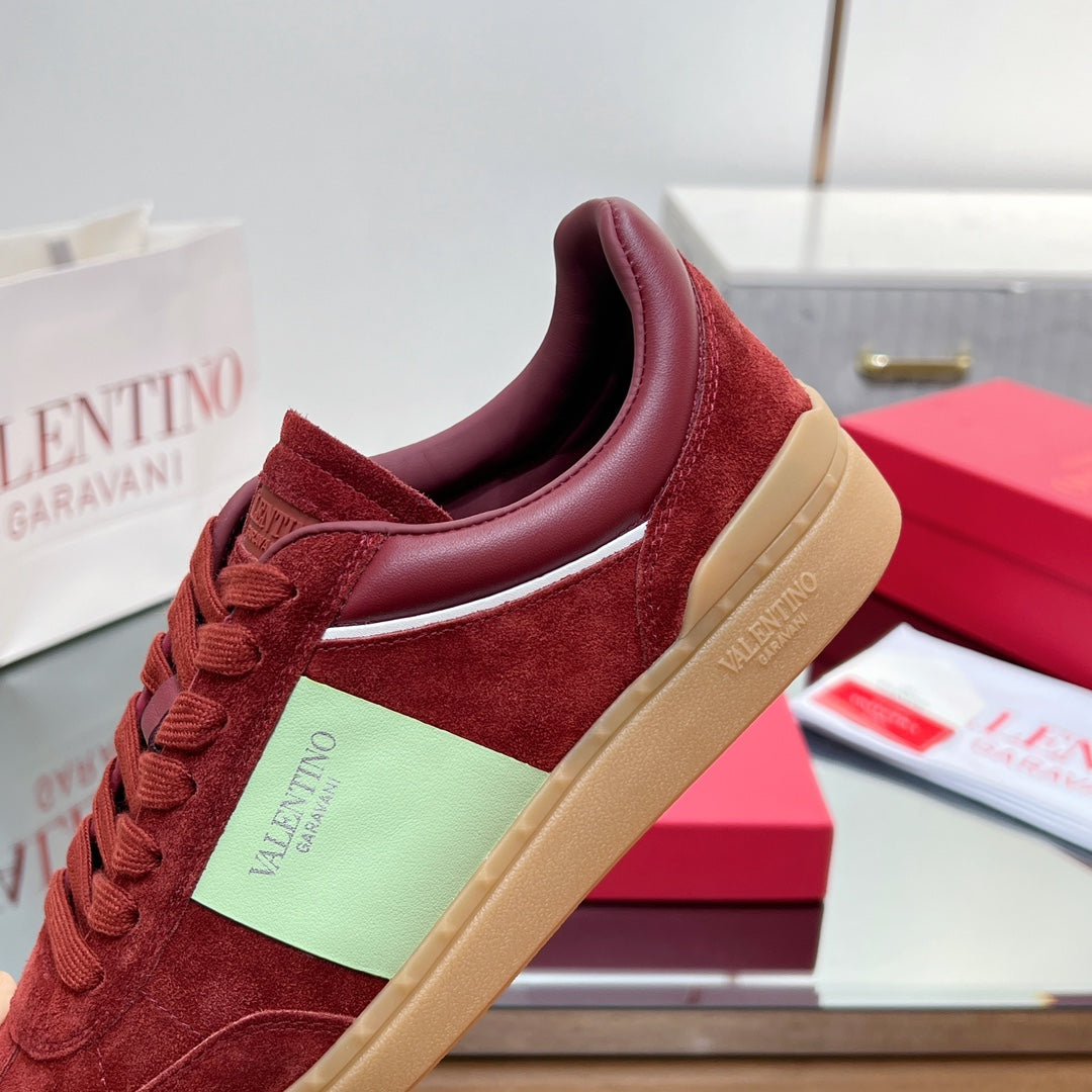 VALENTINO 25S UPVILLAGE SNEAKERS IN RED SUEDE - 35