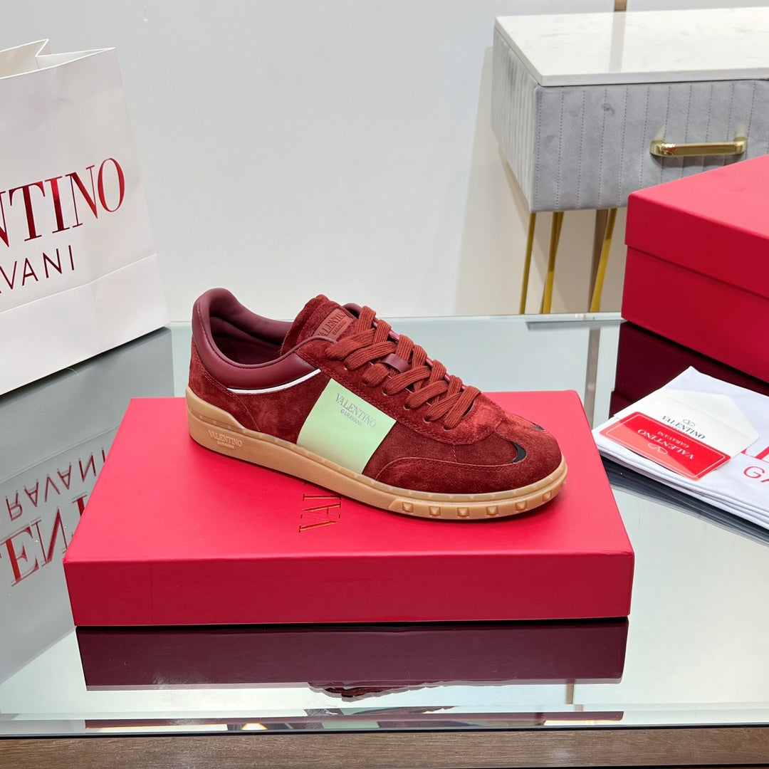 VALENTINO 25S UPVILLAGE SNEAKERS IN RED SUEDE - 35