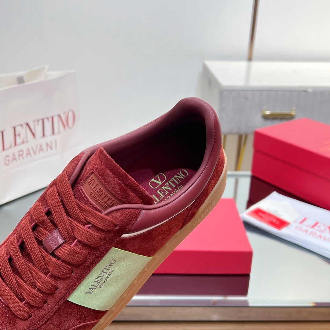VALENTINO 25S UPVILLAGE SNEAKERS IN RED SUEDE - 35