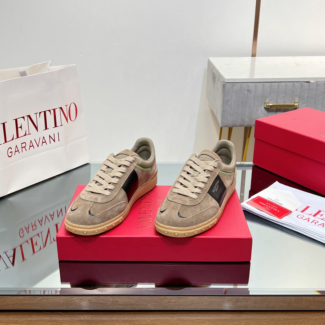 VALENTINO 25S UPVILLAGE SNEAKERS IN BROWN SUEDE - 35