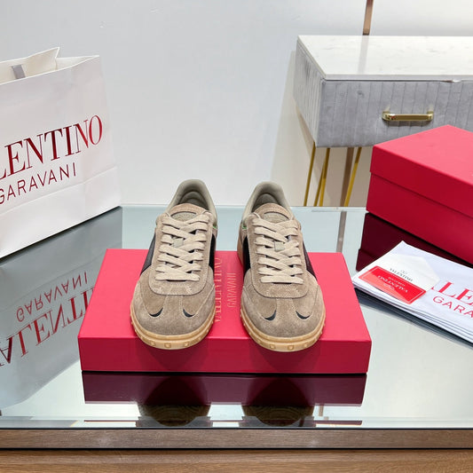 VALENTINO 25S UPVILLAGE SNEAKERS IN BROWN SUEDE - 35