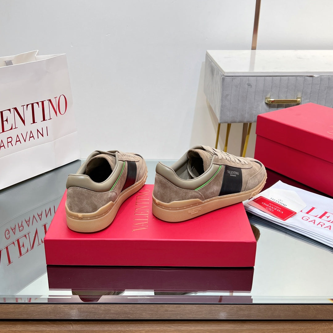 VALENTINO 25S UPVILLAGE SNEAKERS IN BROWN SUEDE - 35