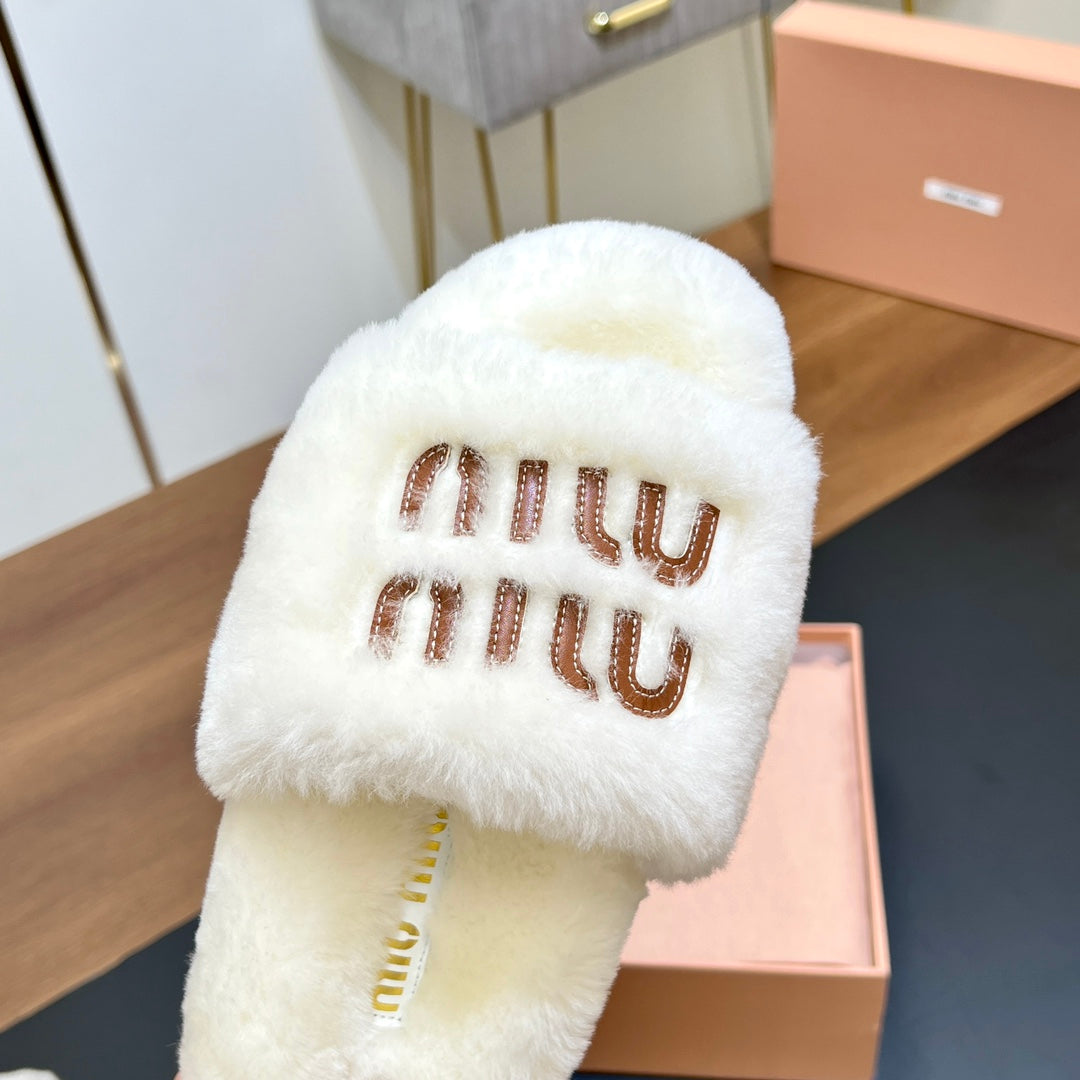 FUR SLIPPER WHITE - 35