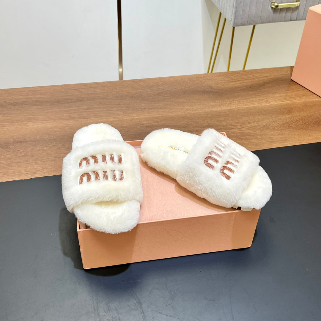 FUR SLIPPER WHITE - 35