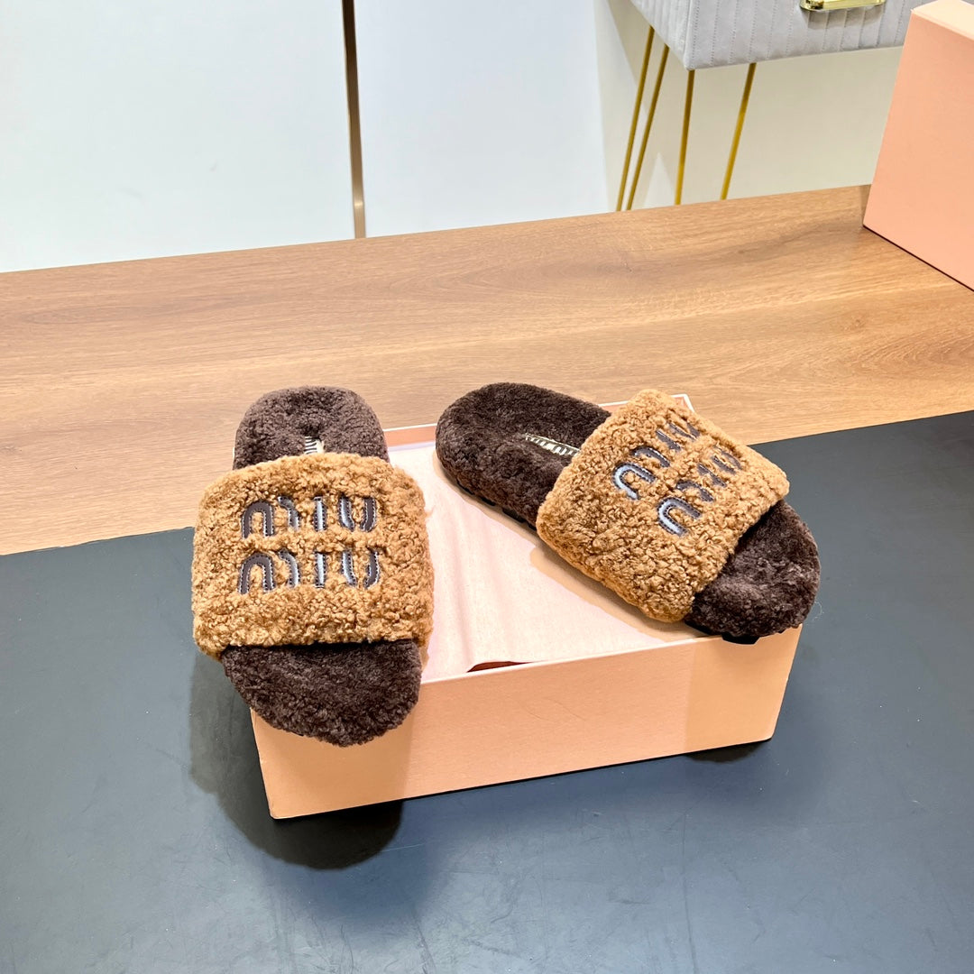 WOOL SLIPPER PEANUT AND CHOCOLATE - 35