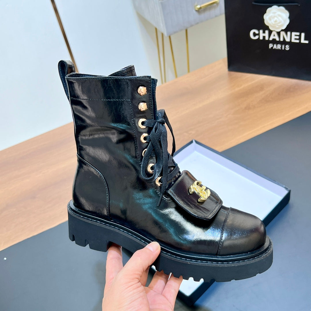 CHANEL 25S HIGH ANKLE BOOTS WITH ZIPPER IN BLACK FULL CALFSKIN GOLD HARDWRE - 35