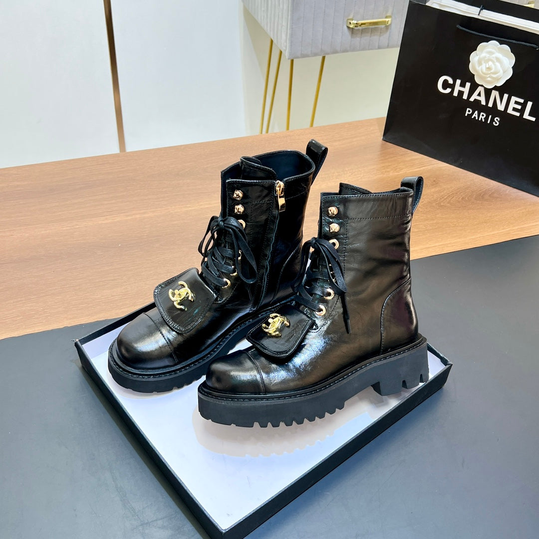CHANEL 25S HIGH ANKLE BOOTS WITH ZIPPER IN BLACK FULL CALFSKIN GOLD HARDWRE - 35
