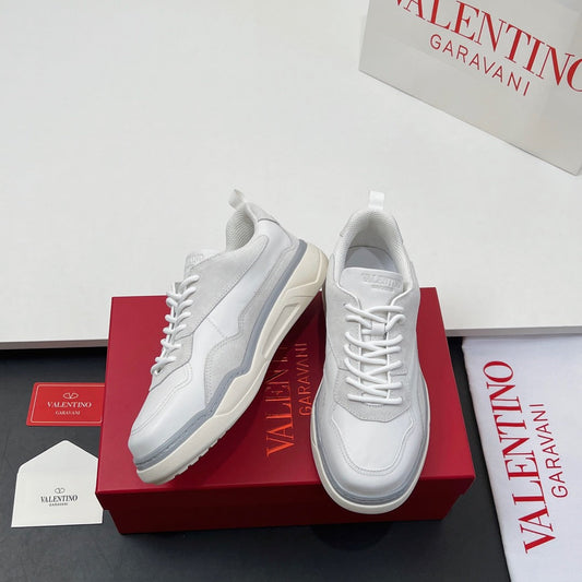 VALENTINO 25S RUNBOOT SNEAKERS IN WHITE SUEDE AND LAMBSKIN - 35