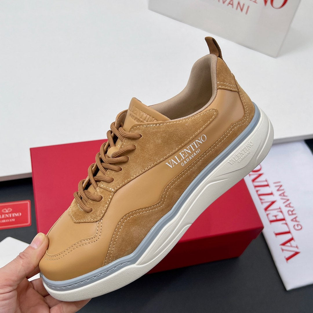 VALENTINO 25S RUNBOOT SNEAKERS IN BROWN SUEDE AND LAMBSKIN - 35