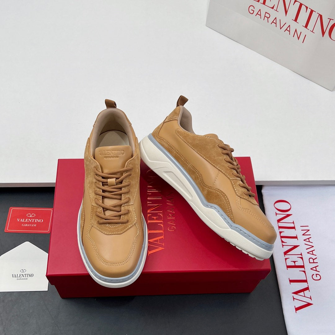 VALENTINO 25S RUNBOOT SNEAKERS IN BROWN SUEDE AND LAMBSKIN - 35