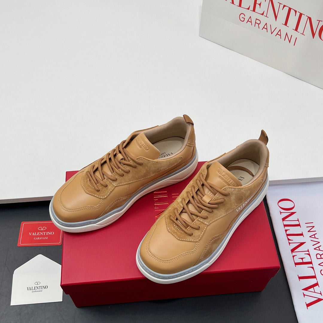 VALENTINO 25S RUNBOOT SNEAKERS IN BROWN SUEDE AND LAMBSKIN - 35