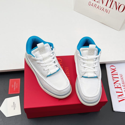 VALENTINO 25S RUNBOOT SNEAKERS IN WHITE MIX BLUE LAMBSKIN - 35