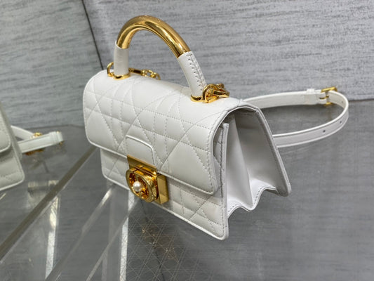 СУМКА MINI 20 ANGE BAG З БІЛОЇ ОВЧИНИ MACROCANNAGE