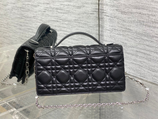 DIOR 25S DIOR TALK PHONE POUCH 21 IN BLACK CANNAGE LAMBSKIN SILVER HARDWRE