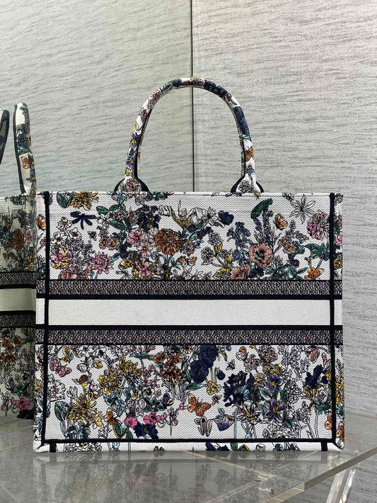 DIOR 25S LUCKY LARGE DIOR BOOK TOTE 42 IN MULTICOLOR DIOR FLOWERS CALENDAR ALLOVER EMBROIDERY