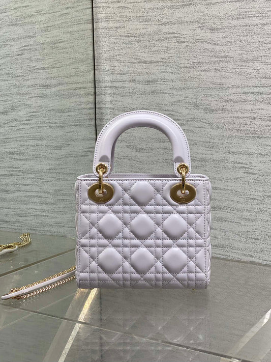 DIOR 25S МІНІ СУМКА LADY DIOR 17 З БУЗКОВОЇ ТЕЛЯЧОЇ ШКІРИ З КРИСТАЛАМИ НА ШАРМАХ