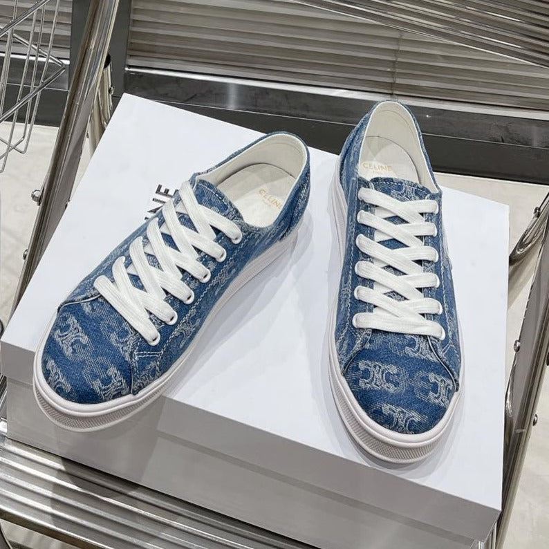 JANE SNEAKERS LOW LACE-UP WITH TRIOMPHE PATCH IN CANVAS AND CALFSKIN DETAIL DENIM/ WHITE LOGO - 35
