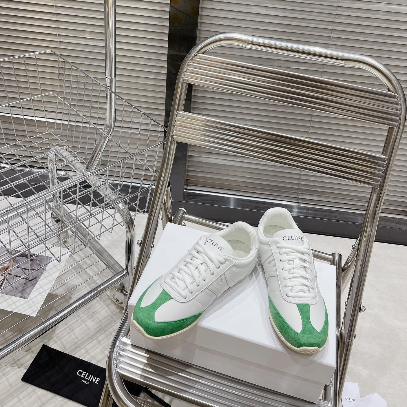 LOW LACE-UP SNEAKER IN CALFSKIN OPTIC WHITE GREEN - 35