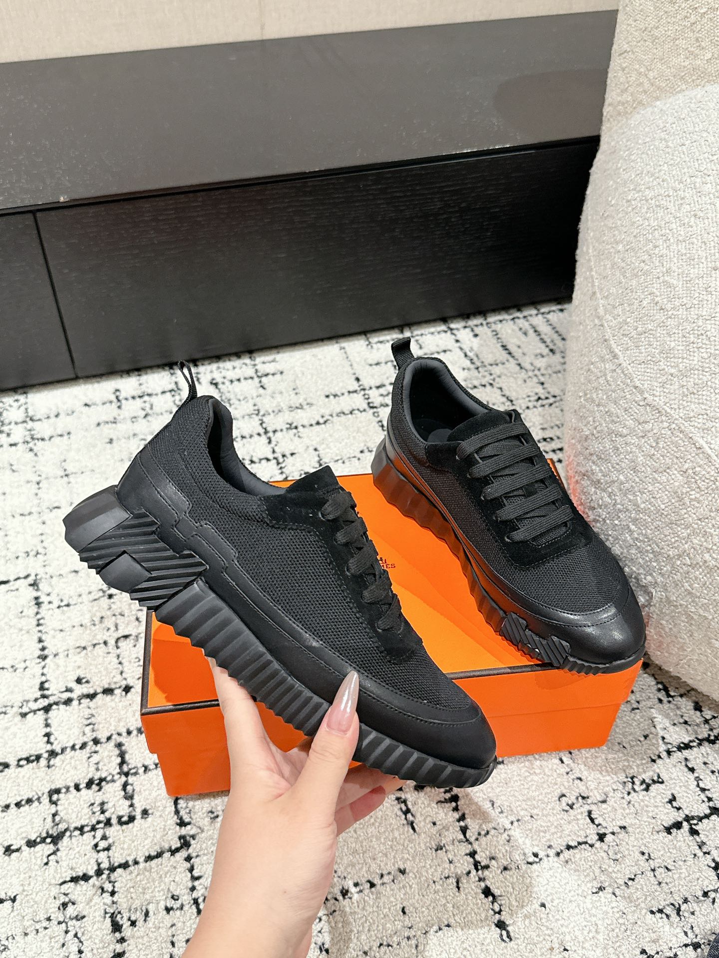 BOUNCING SNEAKER IN BLACK CALFSKIN AND FABRIC - 35