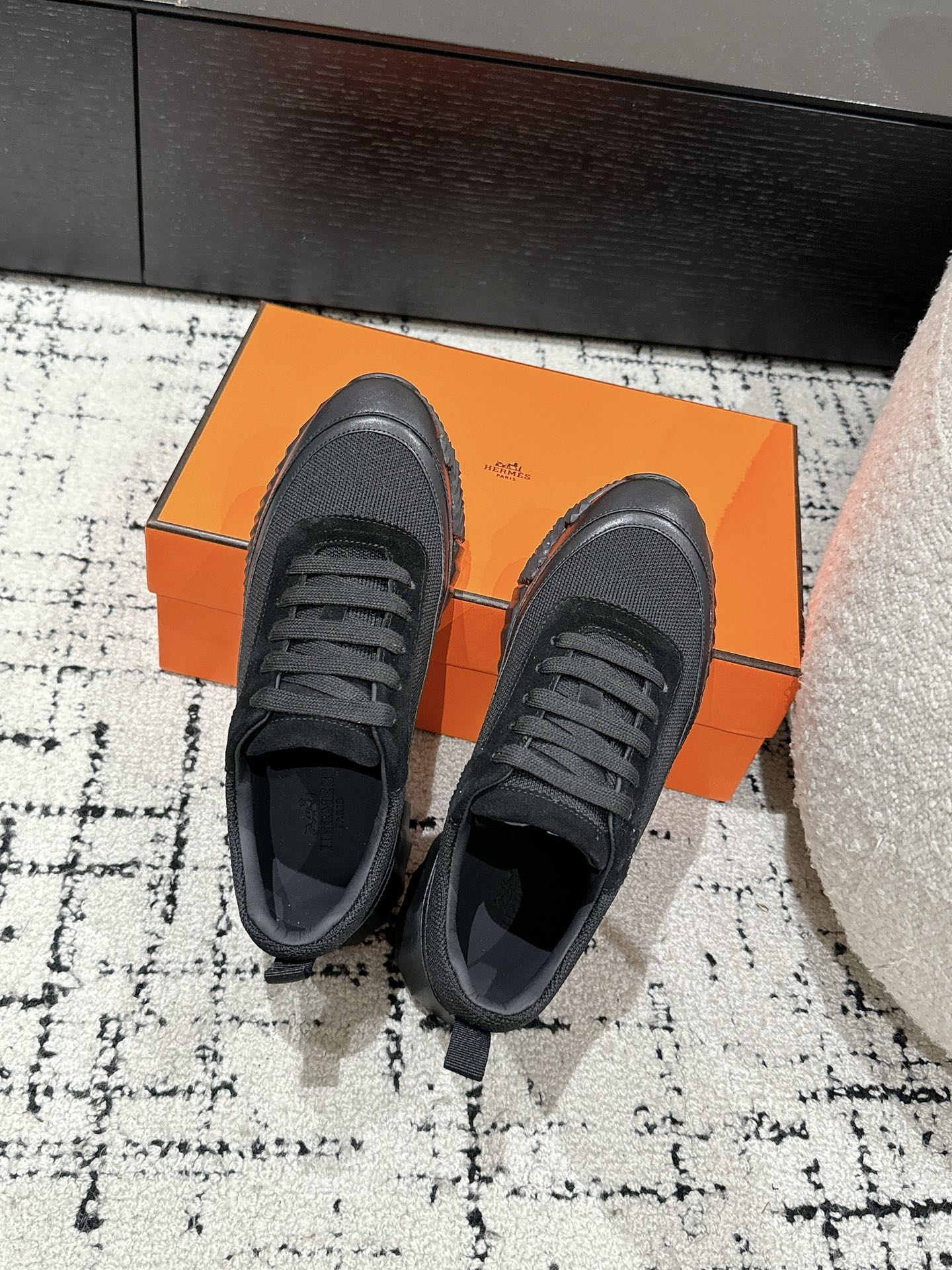 BOUNCING SNEAKER IN BLACK CALFSKIN AND FABRIC - 35