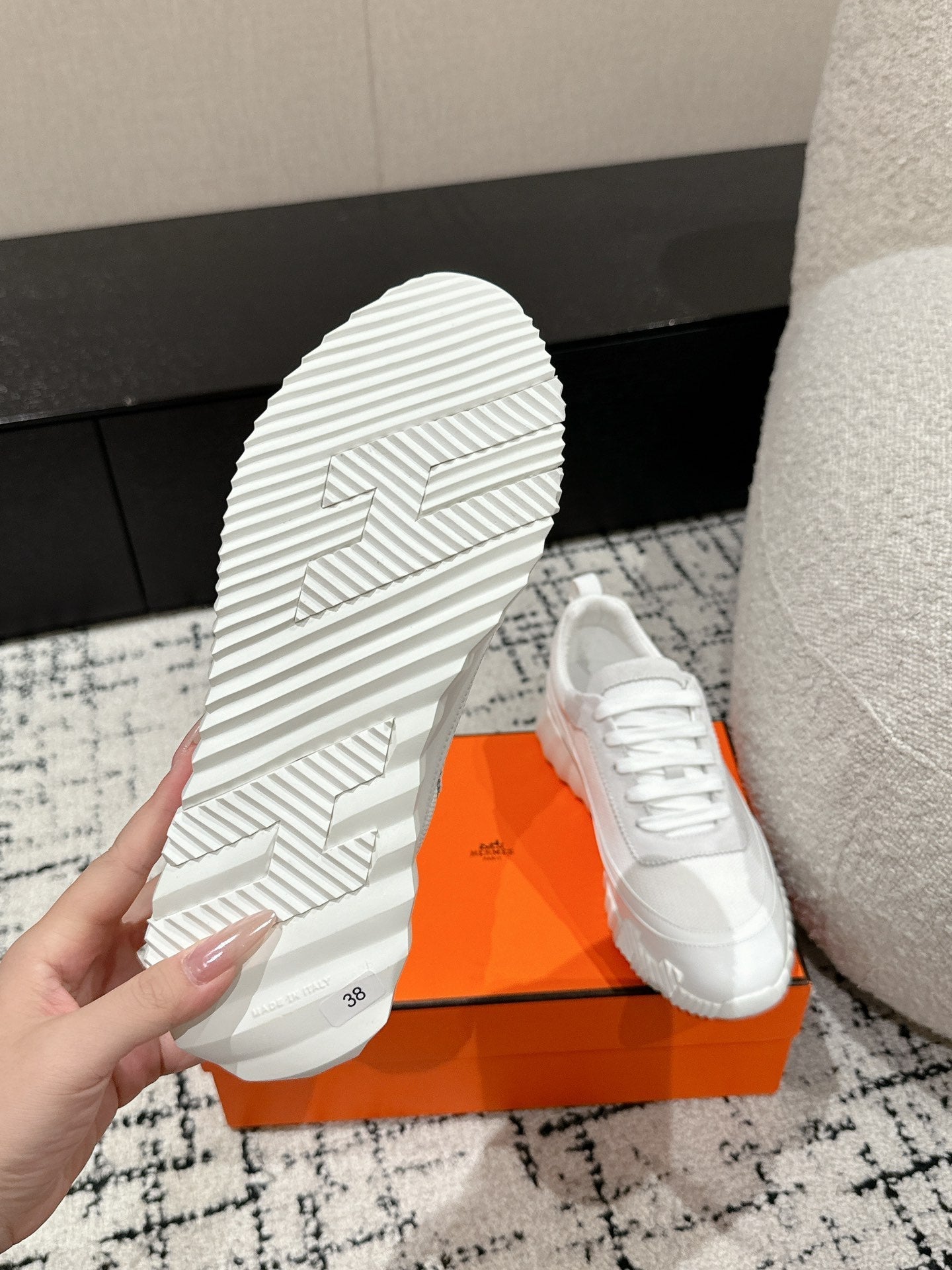 BOUNCING SNEAKER IN WHITE CALFSKIN AND FABRIC - 35