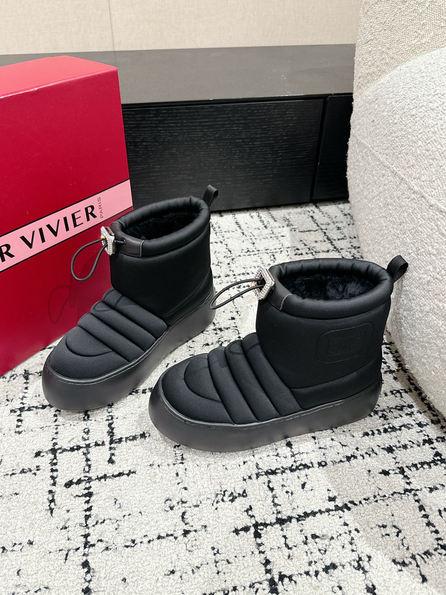 VIV' UP ANKLE BOOTS IN BLACK TECHNICAL FABRIC FLEECE LINING - 35