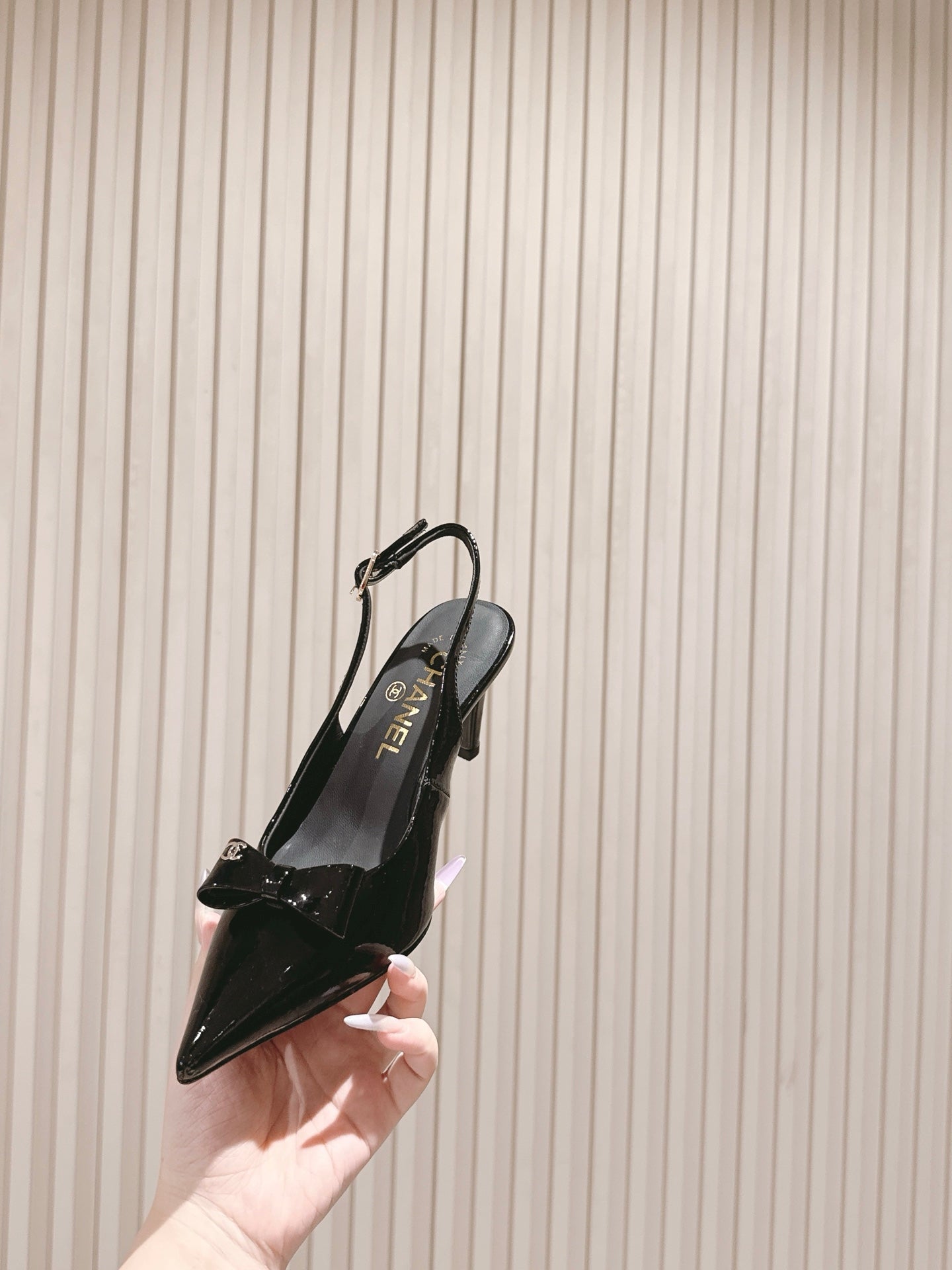 CC HIGH SLINGBACK IN BLACK LAMBSKIN WITH BOW ATTACHED - 35