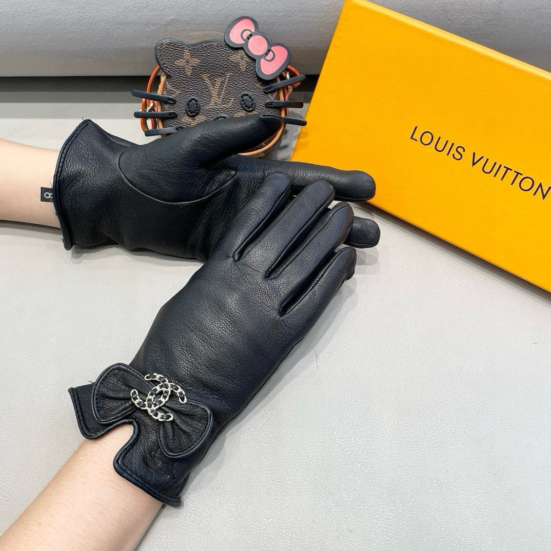 GLOVES IN BLACK LAMBSKIN 462395 - M