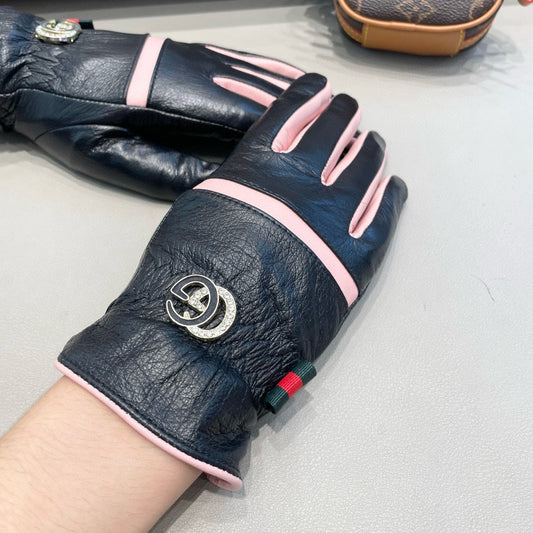 GLOVES IN BLACK MIX LIGHT PINK DEERSKIN AND FLEECE LINING 462400 - M