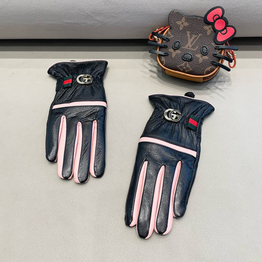 GLOVES IN BLACK MIX LIGHT PINK DEERSKIN AND FLEECE LINING 462400 - M