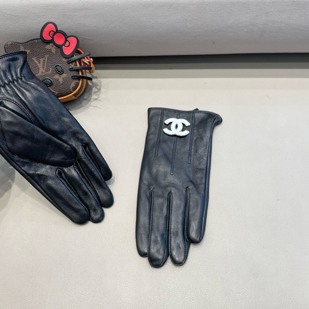 GLOVES IN BLACK LAMBSKIN WITH WHITE LOGO 462412 - M
