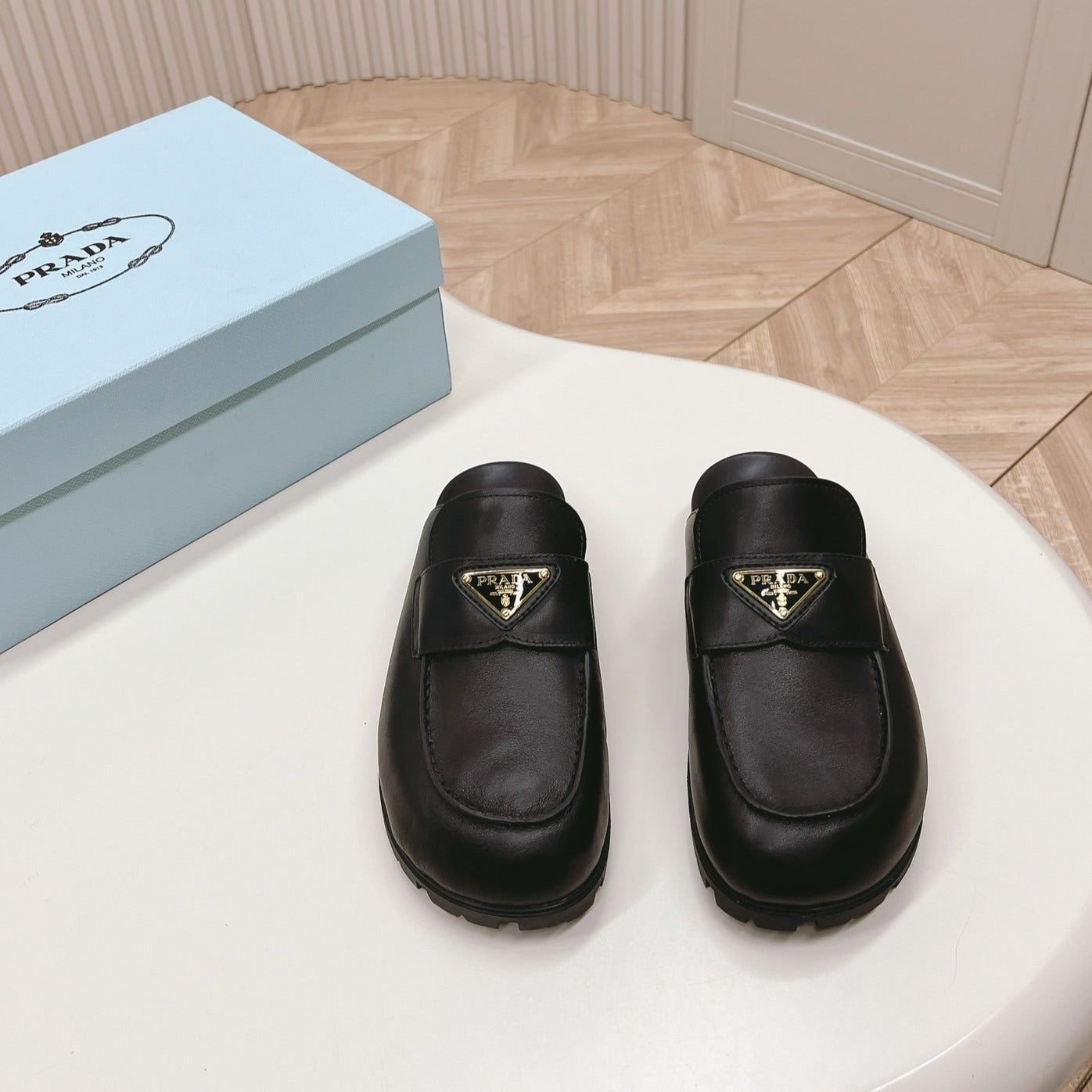 PRA SABOTS MULES BLACK CALFSKIN - 35