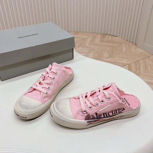 SNEAKER MULES IN PINK CANVAS GRAFFITI LOGO - 35