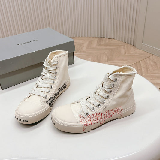 HIGH-TOP SNEAKERS GRAFFITI IN WHITE CANVAS - 35
