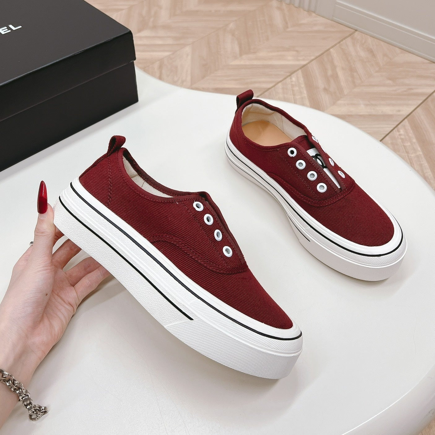 Double C Platform Biscuit Shoes Fabric Cherry Red - 35