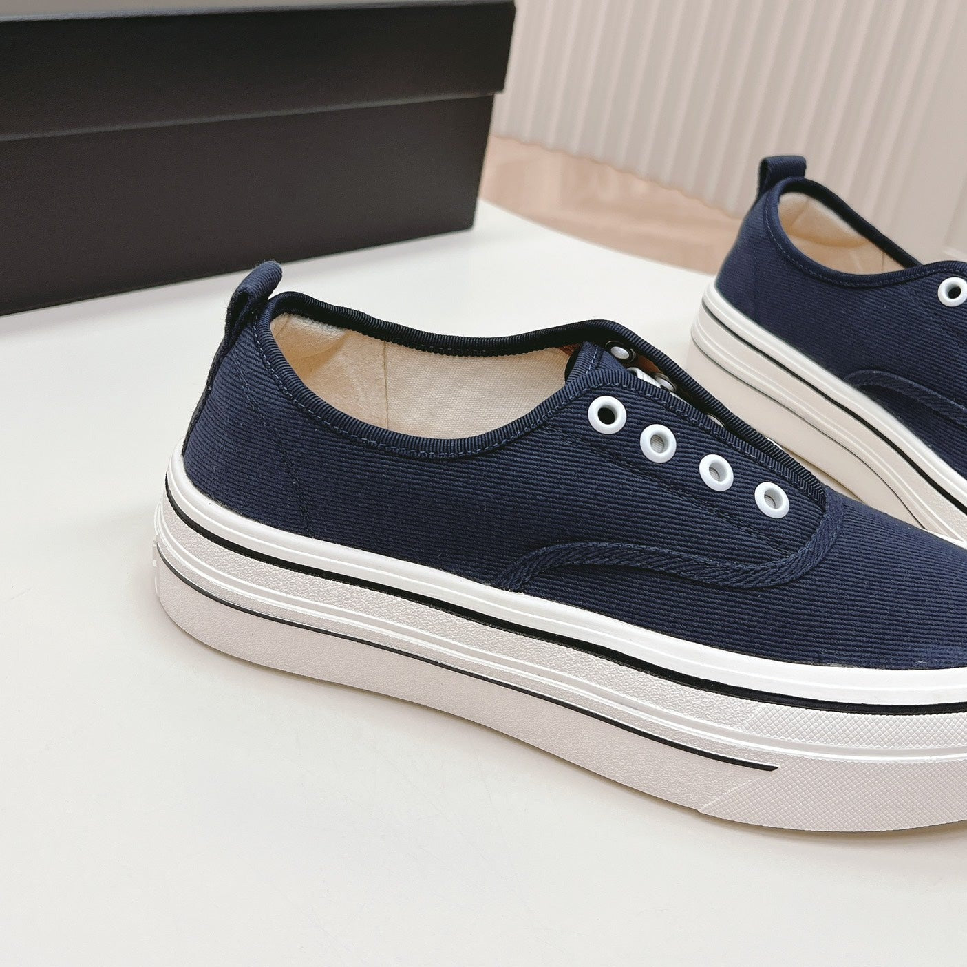 Double C Platform Biscuit Shoes Fabric Navy Blue - 35