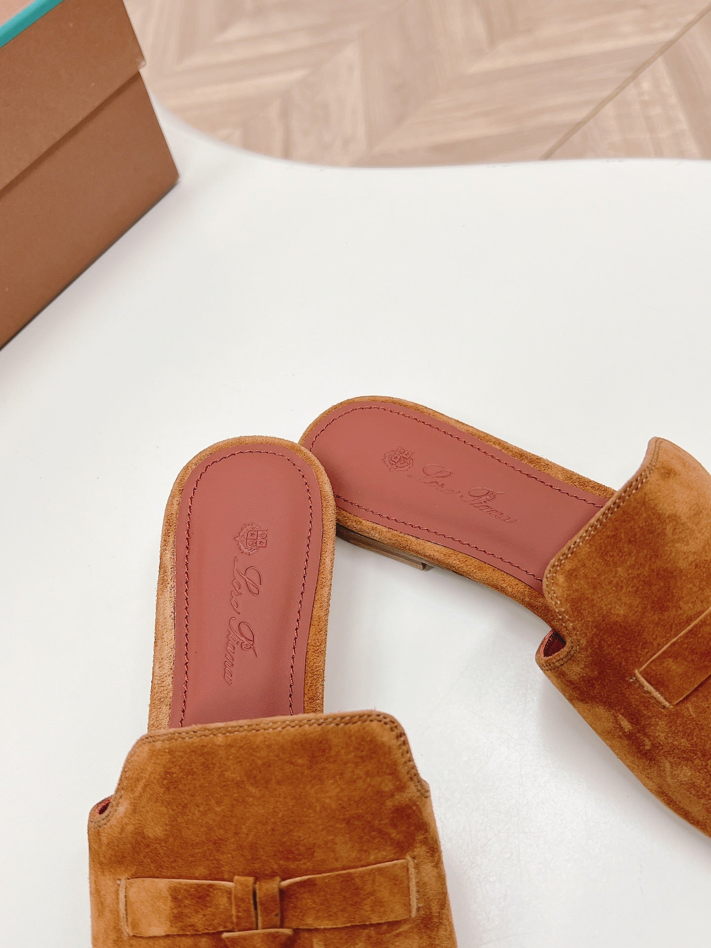 LP SUMMER CHARMS SANDALS IN BROWN SUEDE - 35