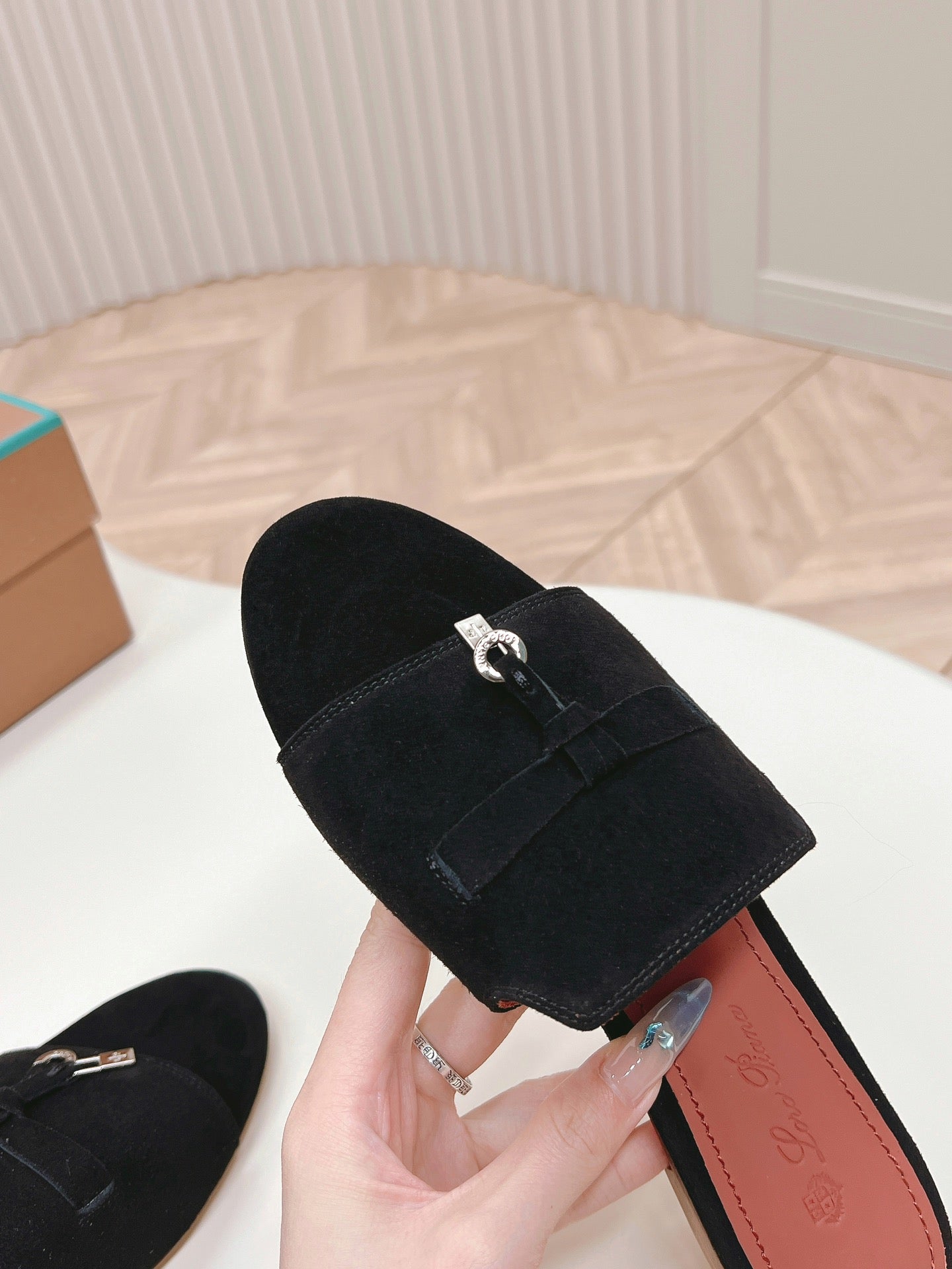 LP SUMMER CHARMS SANDALS IN BLACK SUEDE - 35