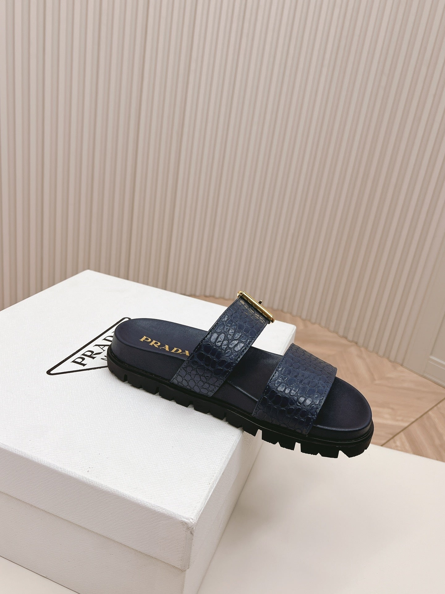 PRA CROCODILE MOTIF SLIDES SANDALS NAVY CALFSKIN - 35