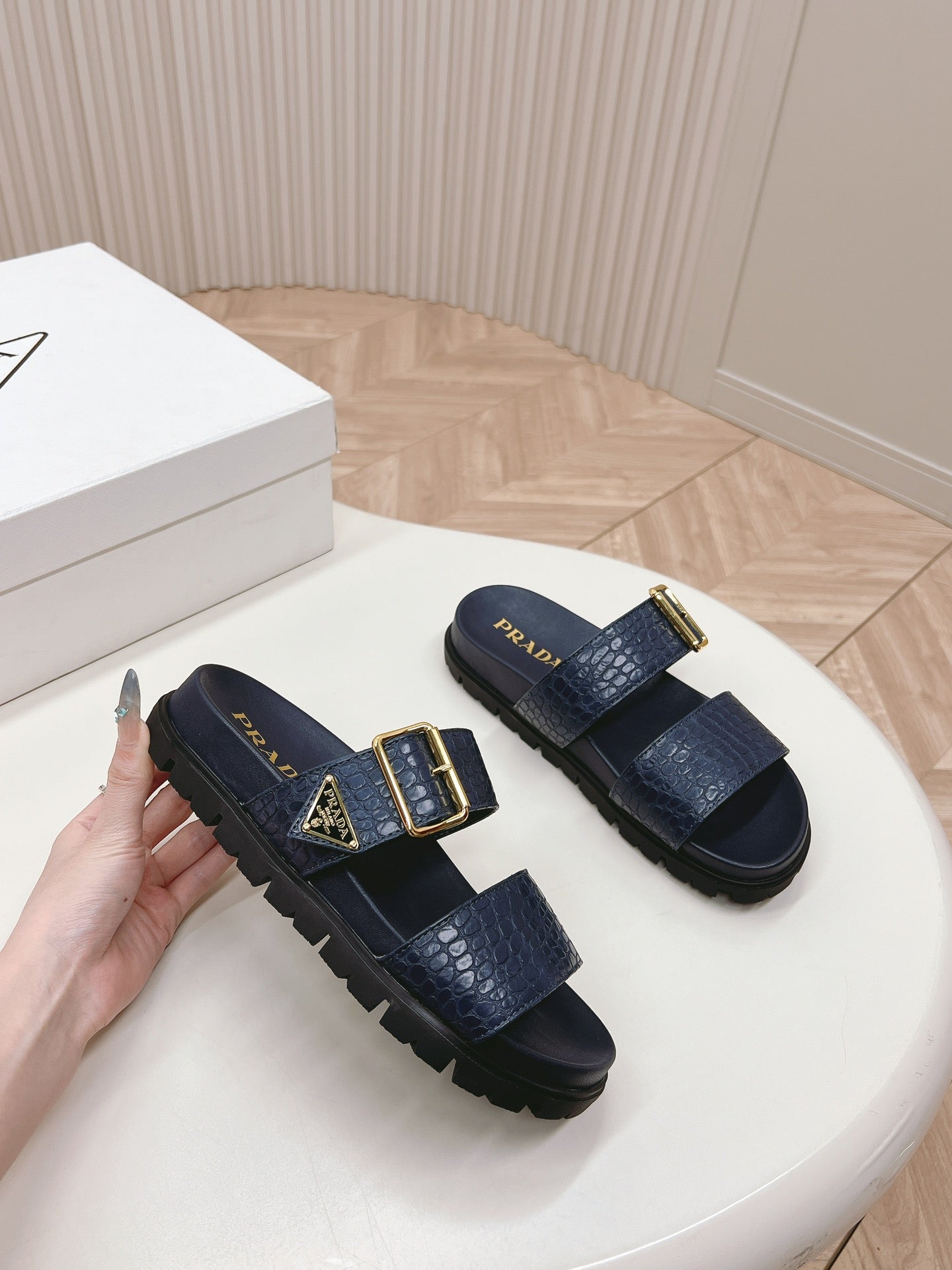 PRA CROCODILE MOTIF SLIDES SANDALS NAVY CALFSKIN - 35