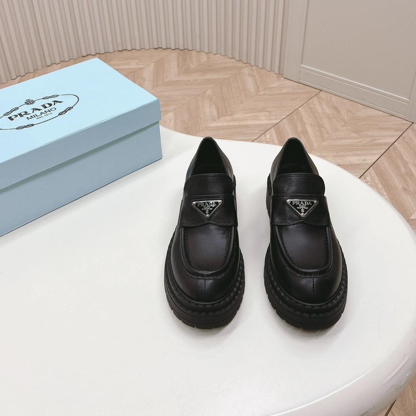 PRA BRUSHED MONOLITH LOAFERS BLACK CALFSKIN - 35